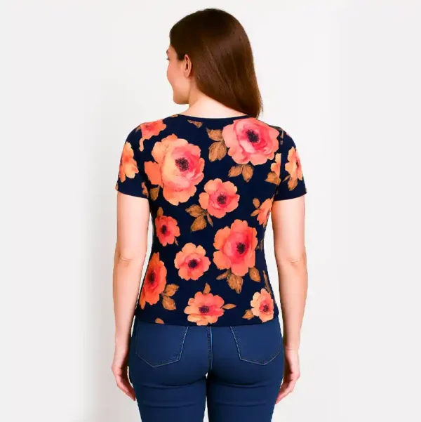 Trendy Women's Crop Tops Stylish & Comfortable Printed Casual Tops Wear - Image 4