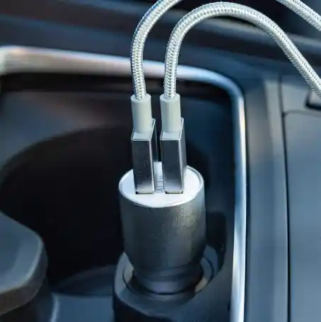 Brand-New REMAX Brand Speed Car Charger