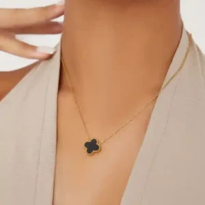 New Trendy Korean Black Neckless ♣️