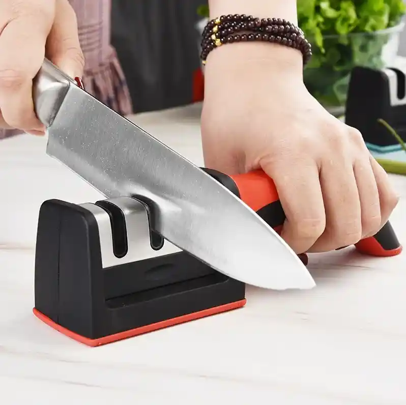 3 in 1 Knife Sharpener – Keep Your Knives Razor Sharp - Image 2